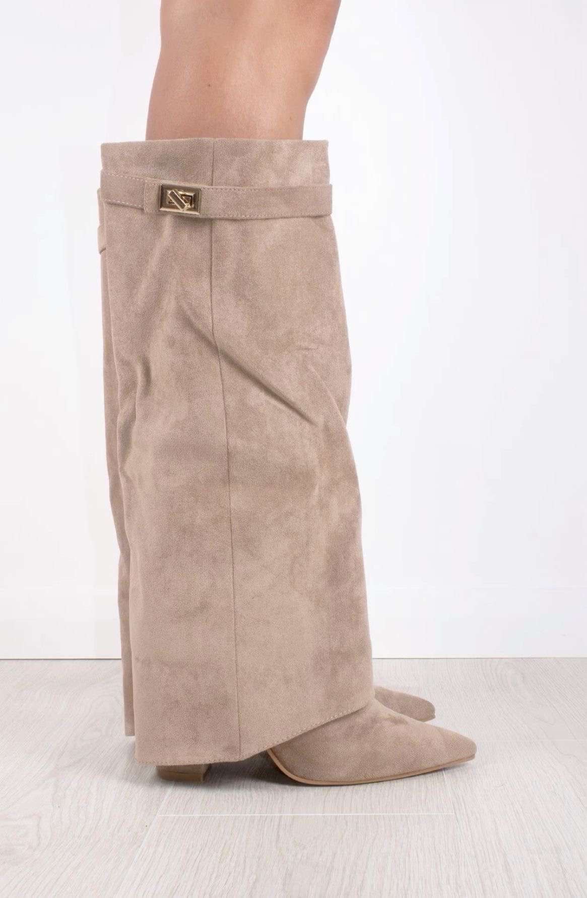 Vivi Shaft Boots